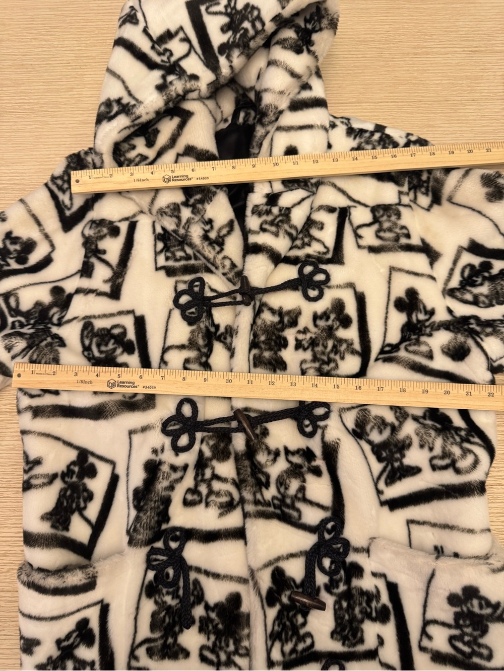 Rare Vintage Disney Patterned Hooded Coat - Picture 8 of 16